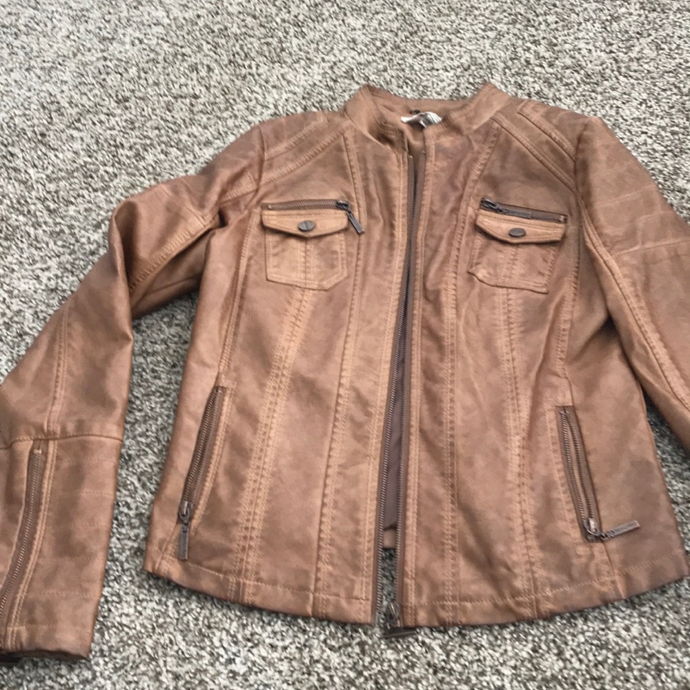 Amazing condition faux leather jacket